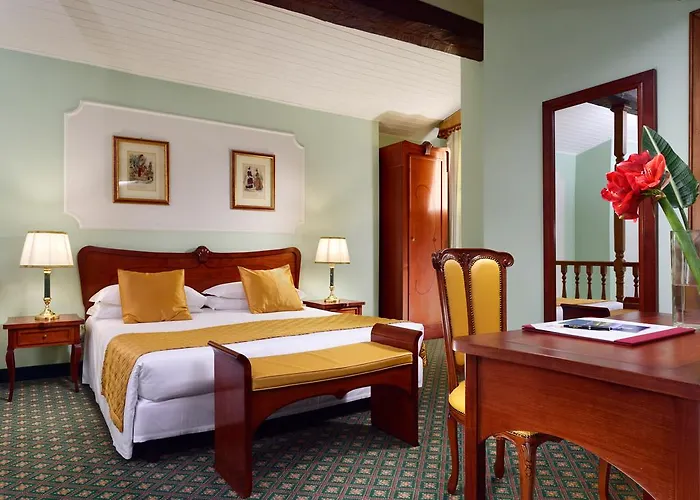 贝尔基耶利酒店 4*